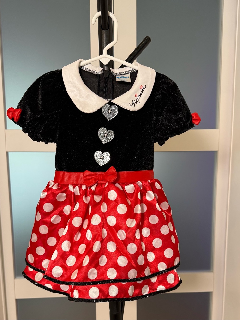 Disney Mickey and Friends Minnie Mouse Dress Costume, Size 18-24 Months.
